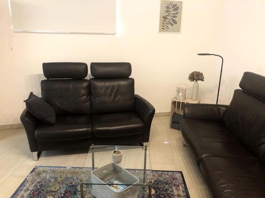 Wohnung In Gehobener Lage بروشسال المظهر الخارجي الصورة